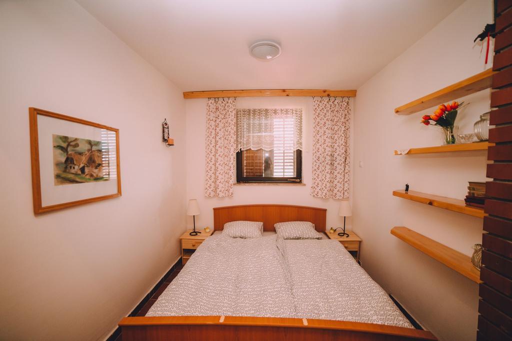 Holiday Home Castanea Praporcan Екстер'єр фото